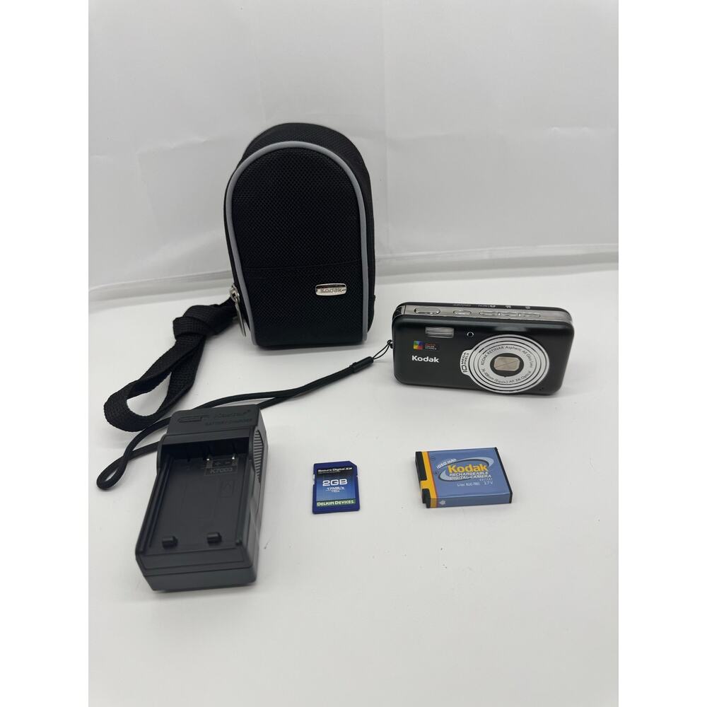 Kodak EasyShare V1003 digital camera
